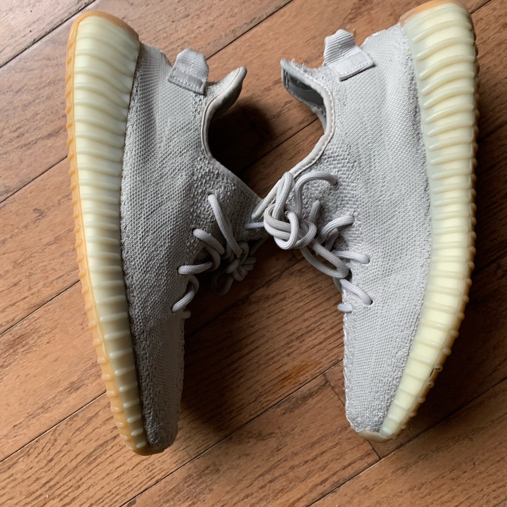 Yeezy Boost 350 Sesame size 8   (half box)